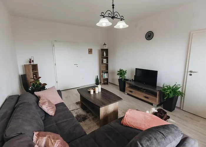 Magas-lak Apartman Eger